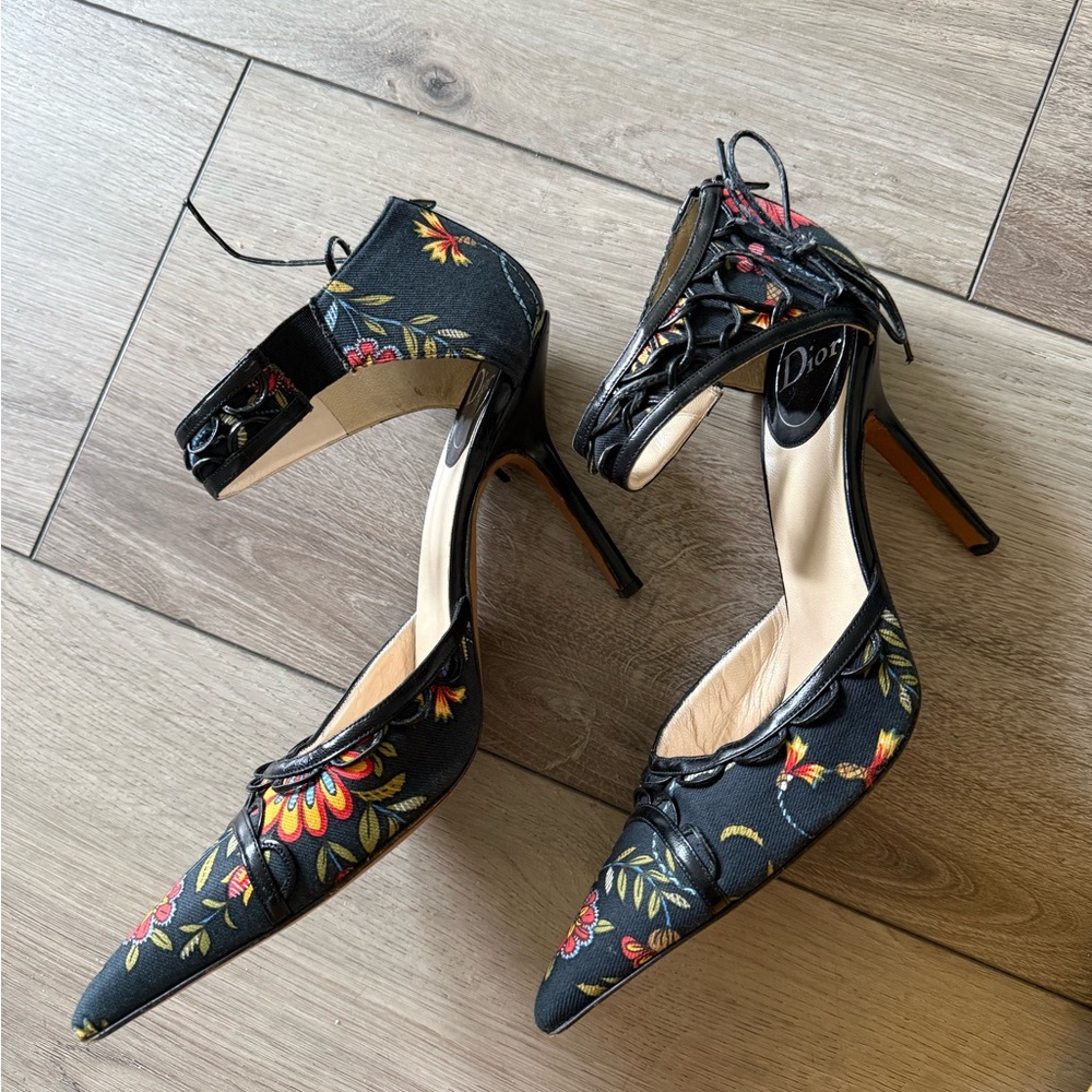 Dior, John Galliano era Floral Ankle Strap Heels size 40 - Picture 9 of 10
